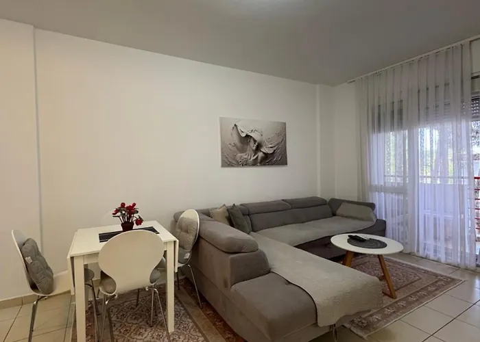 Biki Apartment *